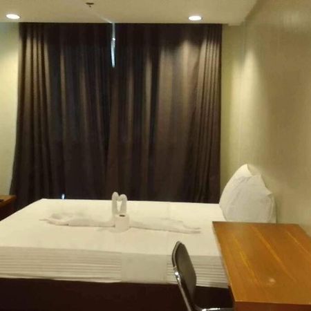 Spacious Studio Apartment B304 Manila Exterior foto